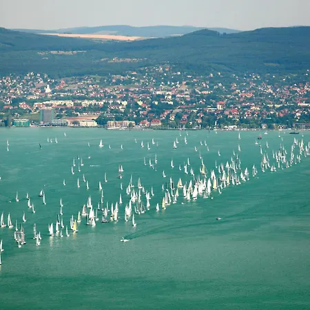 Romantic Apartamento Balatonfüred